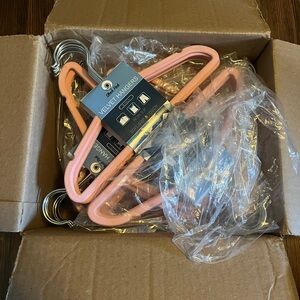 Pink Velvet Hangers - kids